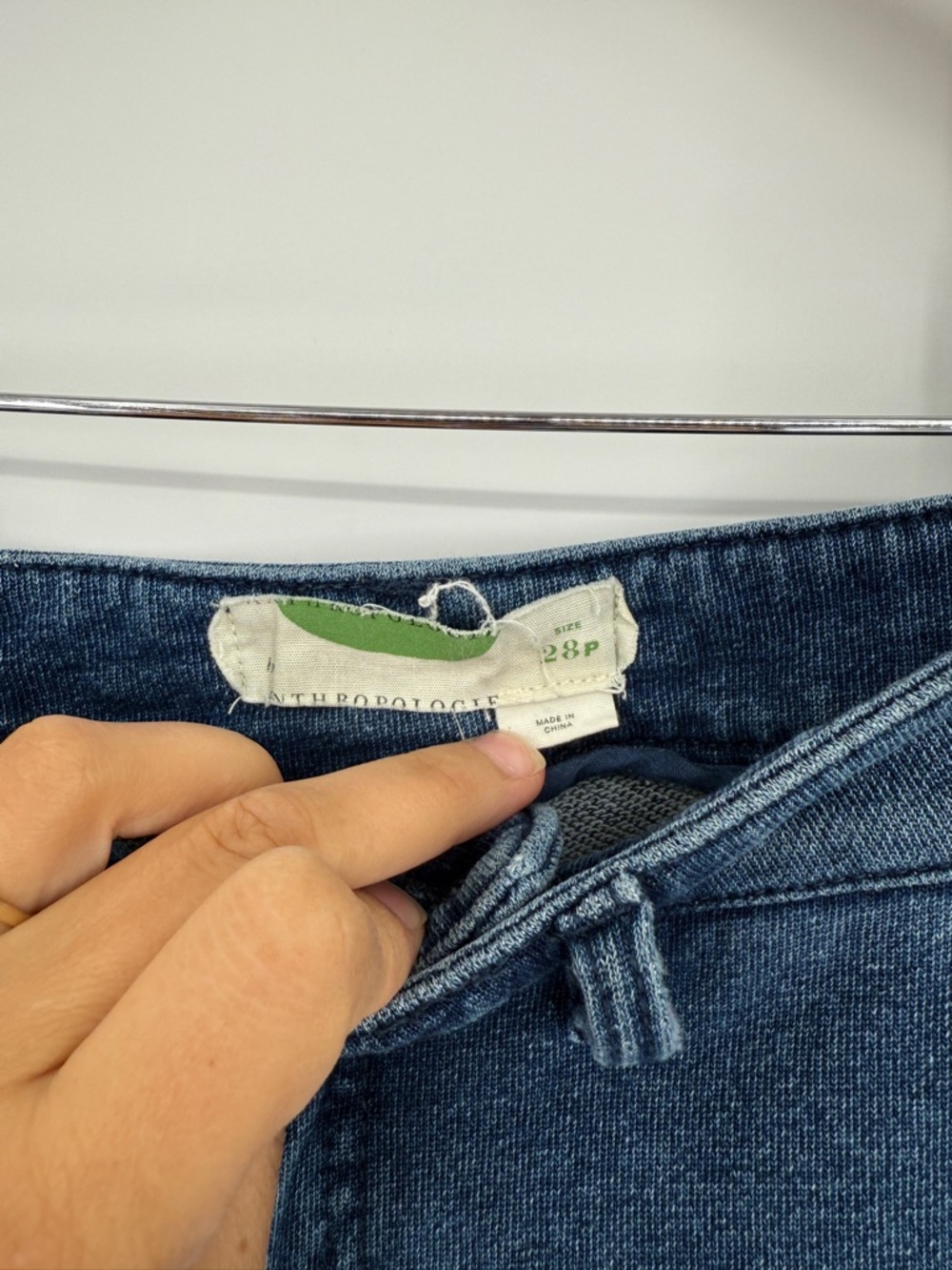 Anthropologie Wide Leg Jeans Size 28P - Picture 3 of 5